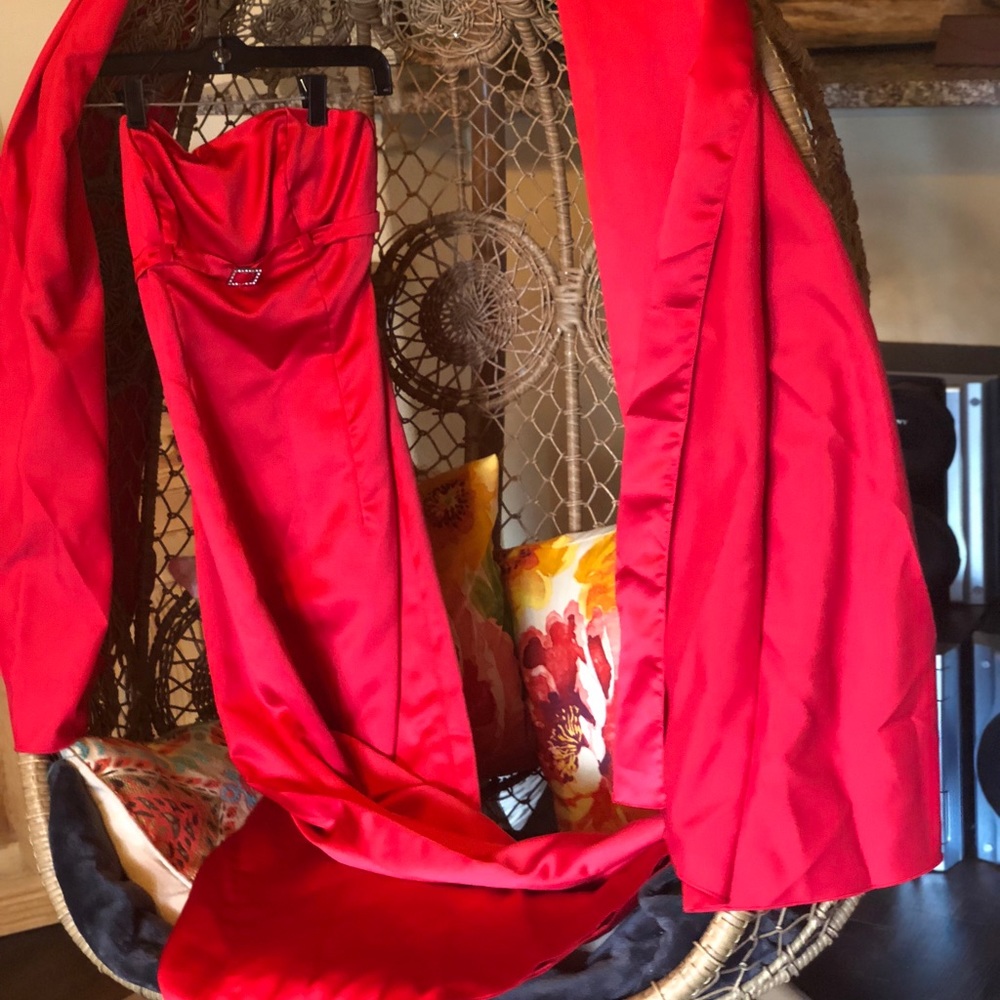 Red formal/prom dress